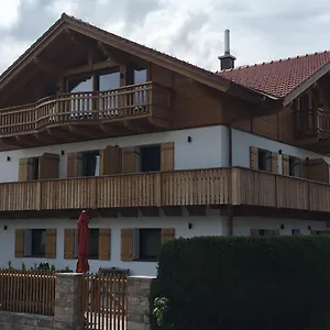 Habitación en casa particular Gaestehaus Apollo, Schwangau